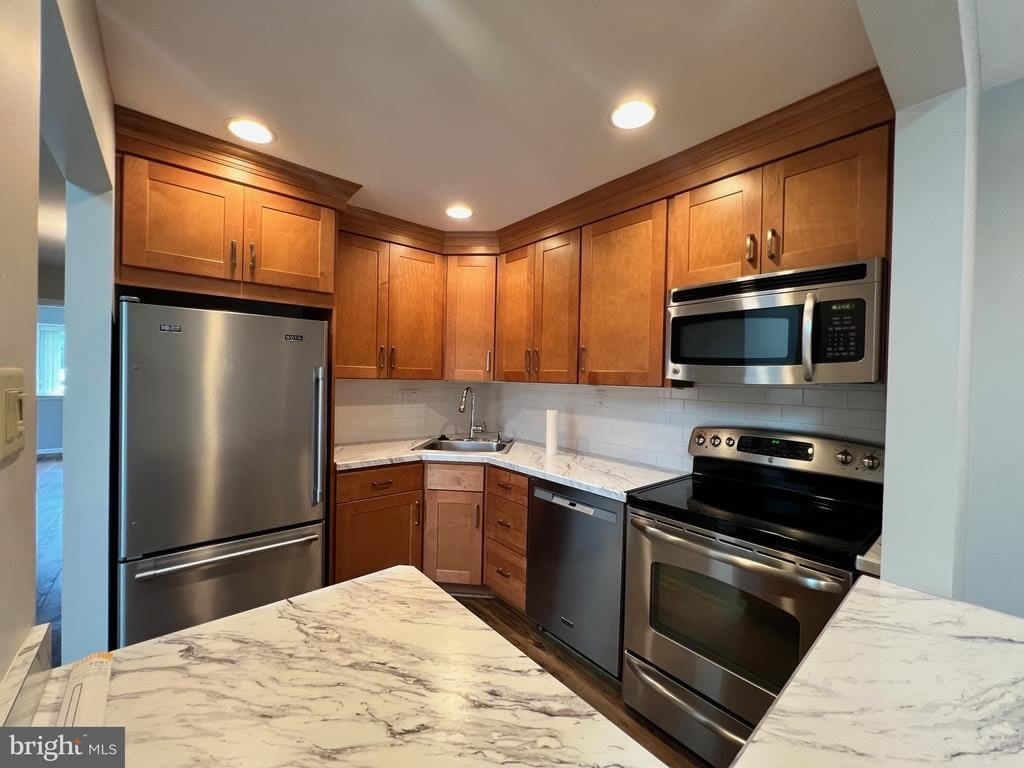76 LE FORGE COURT – photo 2