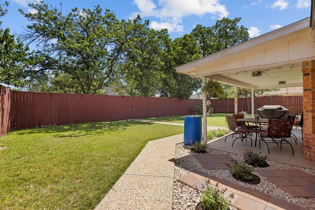 3700 Fairmont Dr – photo 3