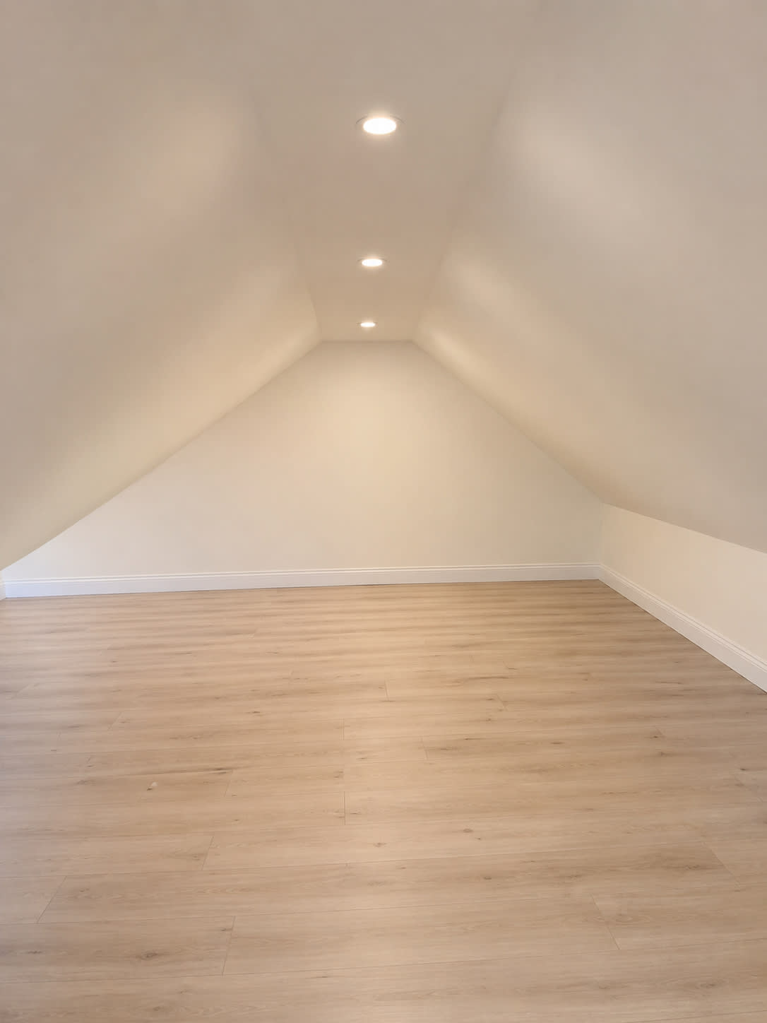 377 Avenel Street – photo 4