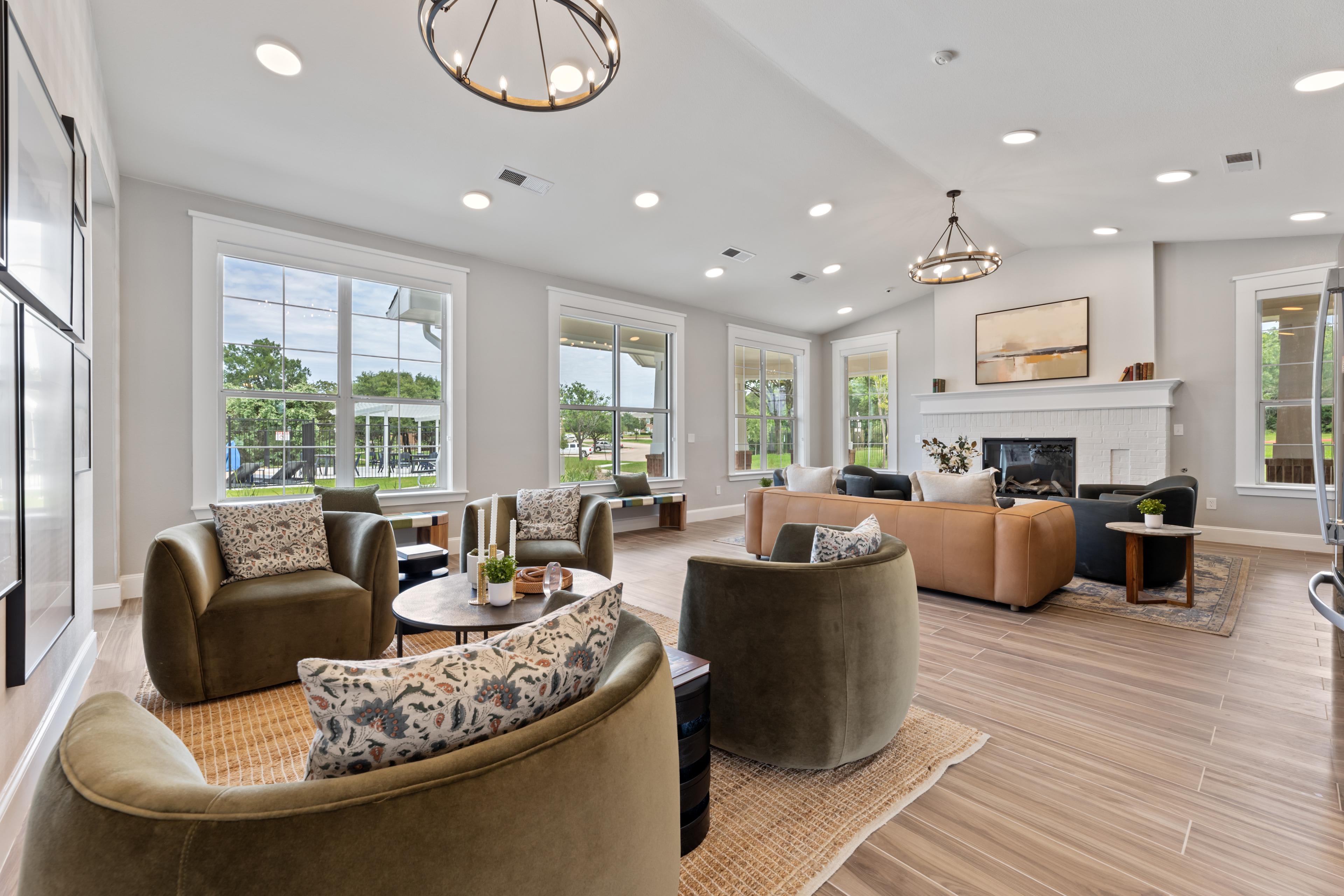 Sandy Creek Apartments – photo 3