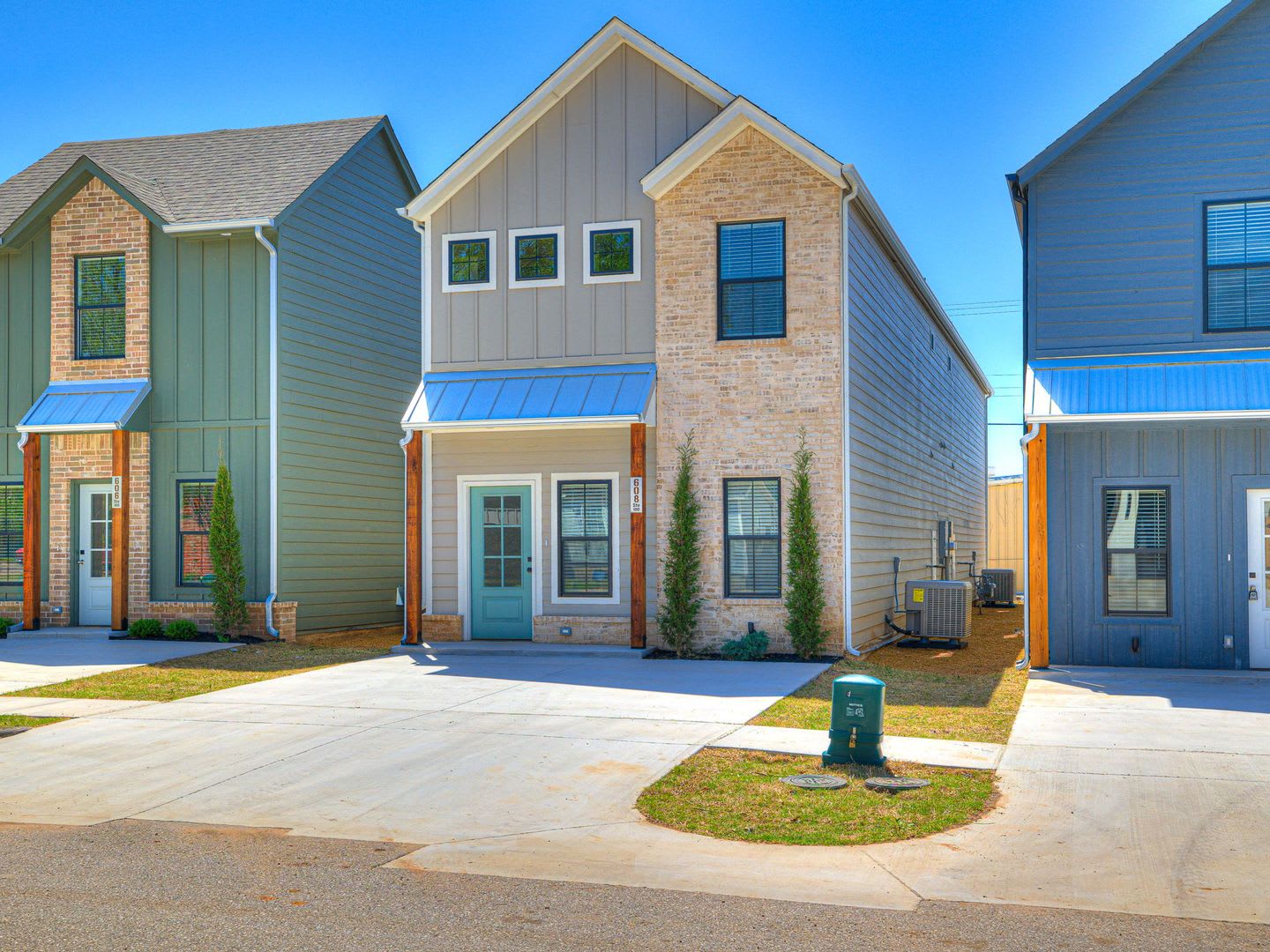 Brand New Duplexes Downtown Edmond – photo 5