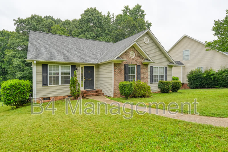 208 Cotton Creek Drive – photo 1