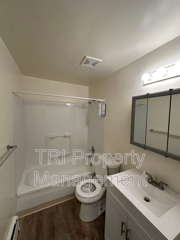 2019 4th Avenue- 6 – photo 5