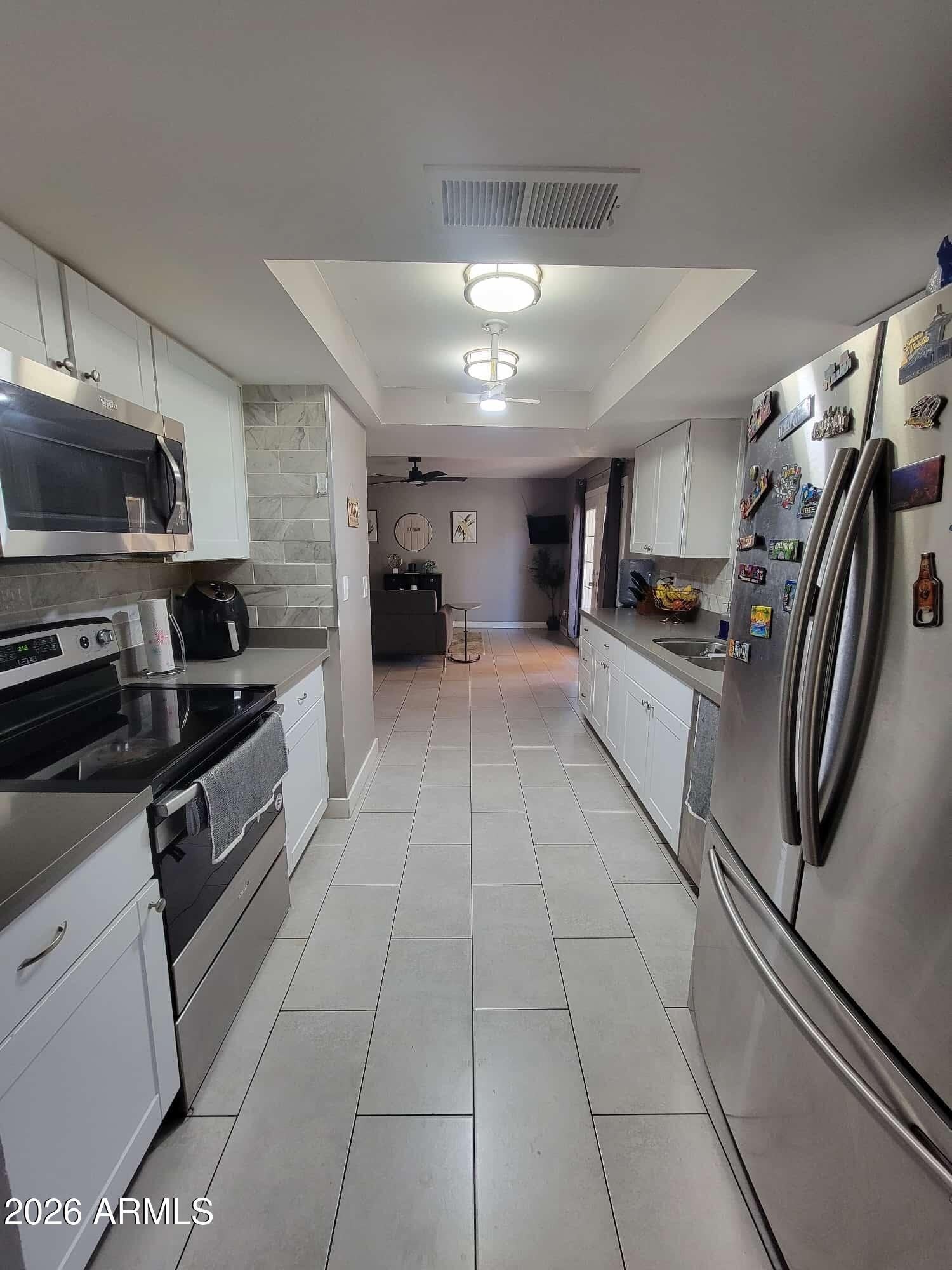 2530 N 87th Avenue – photo 3