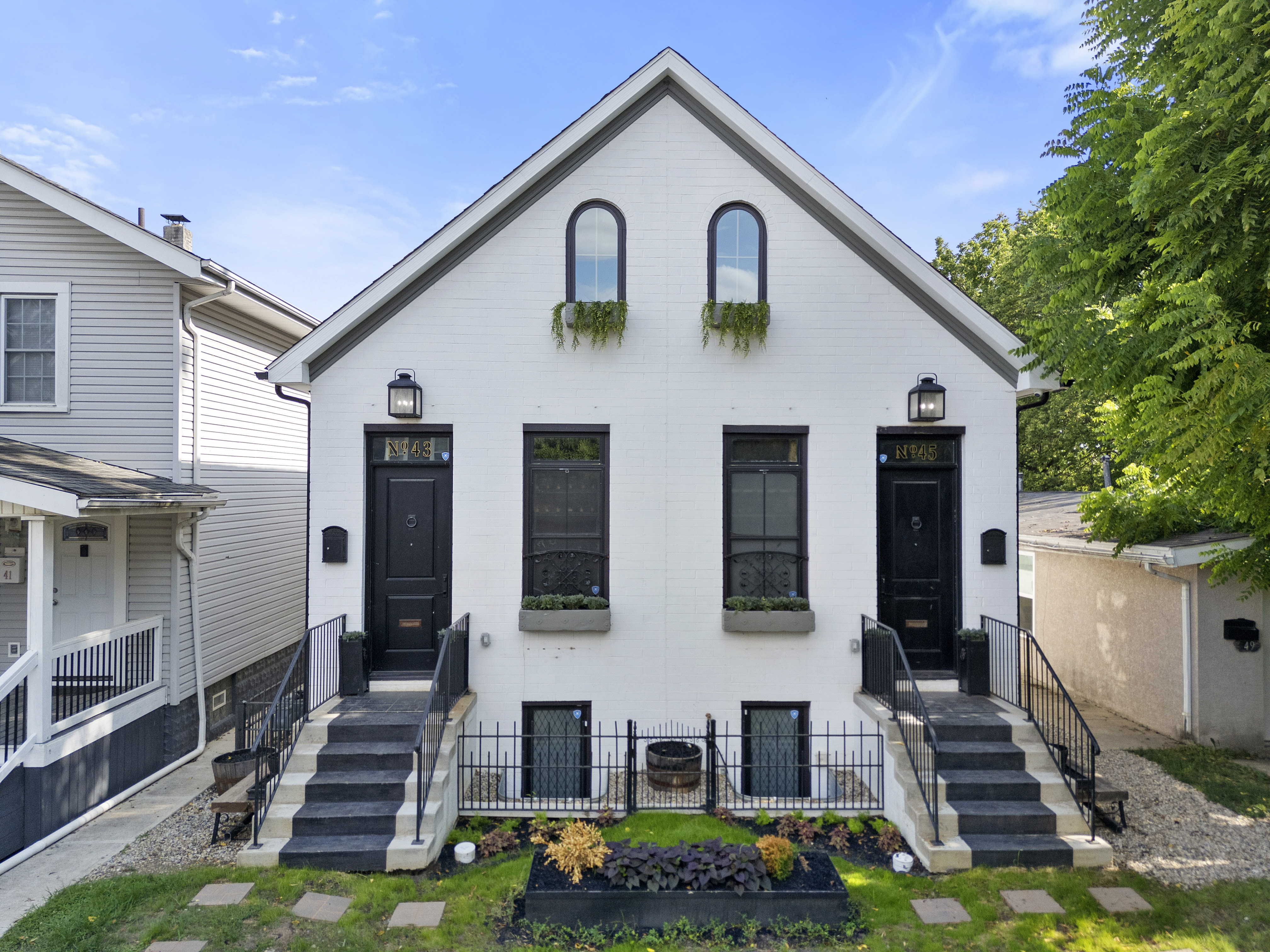43-45 West Markison Avenue – photo 1