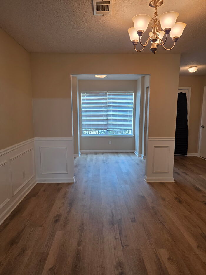 215 Colser Drive – photo 4