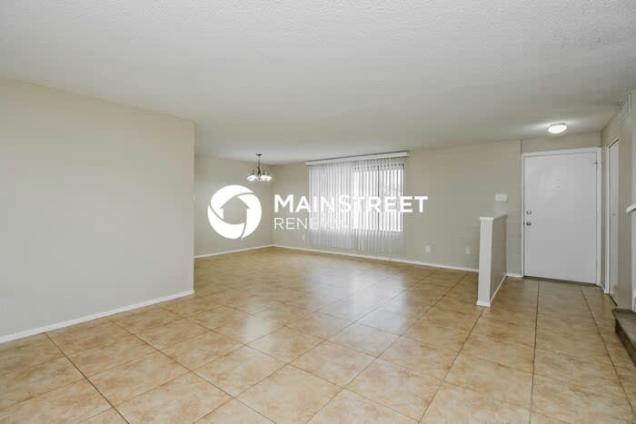 2629 North 49th Drive – photo 4