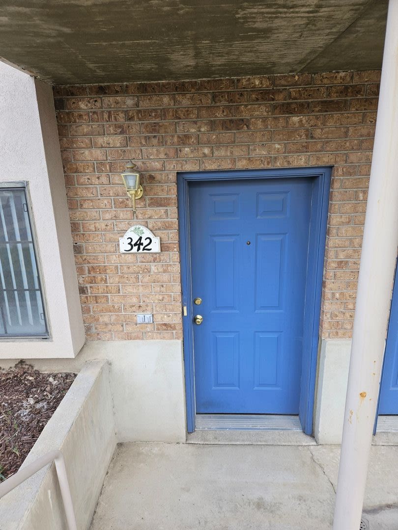 2 bed/1 bath Single-family Housing in Orem – photo 2