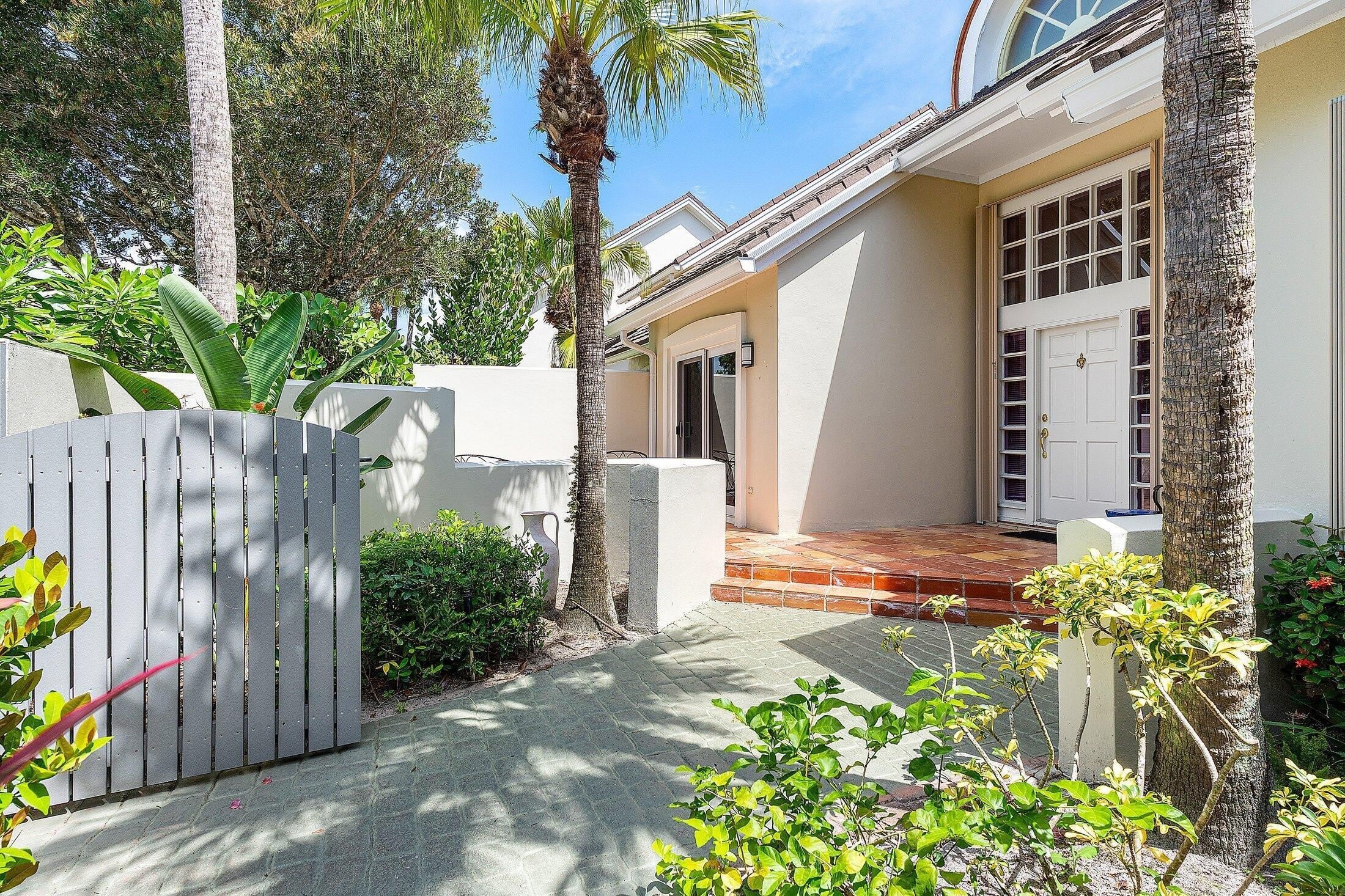 2584 Muirfield Court – photo 5
