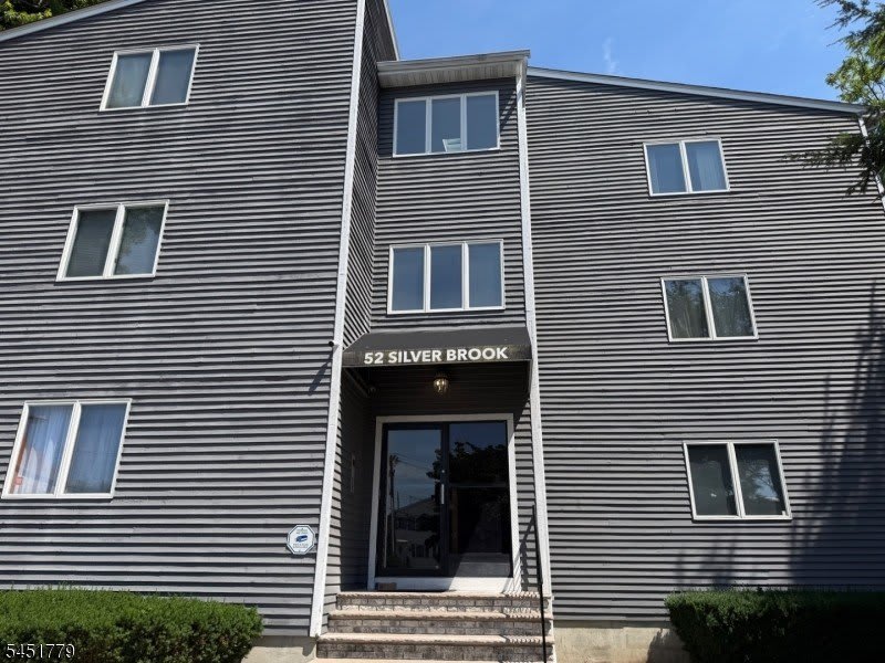 52 Heckel St – photo 1