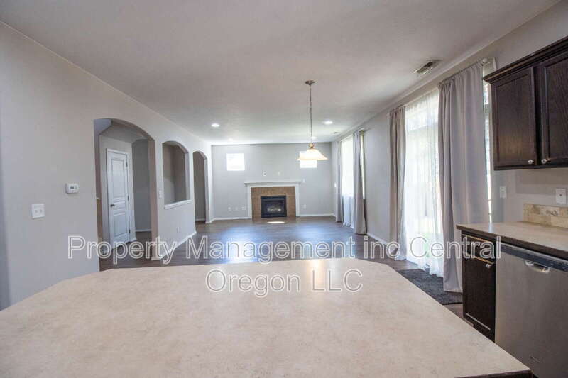 20278 Knightsbridge Place – photo 5