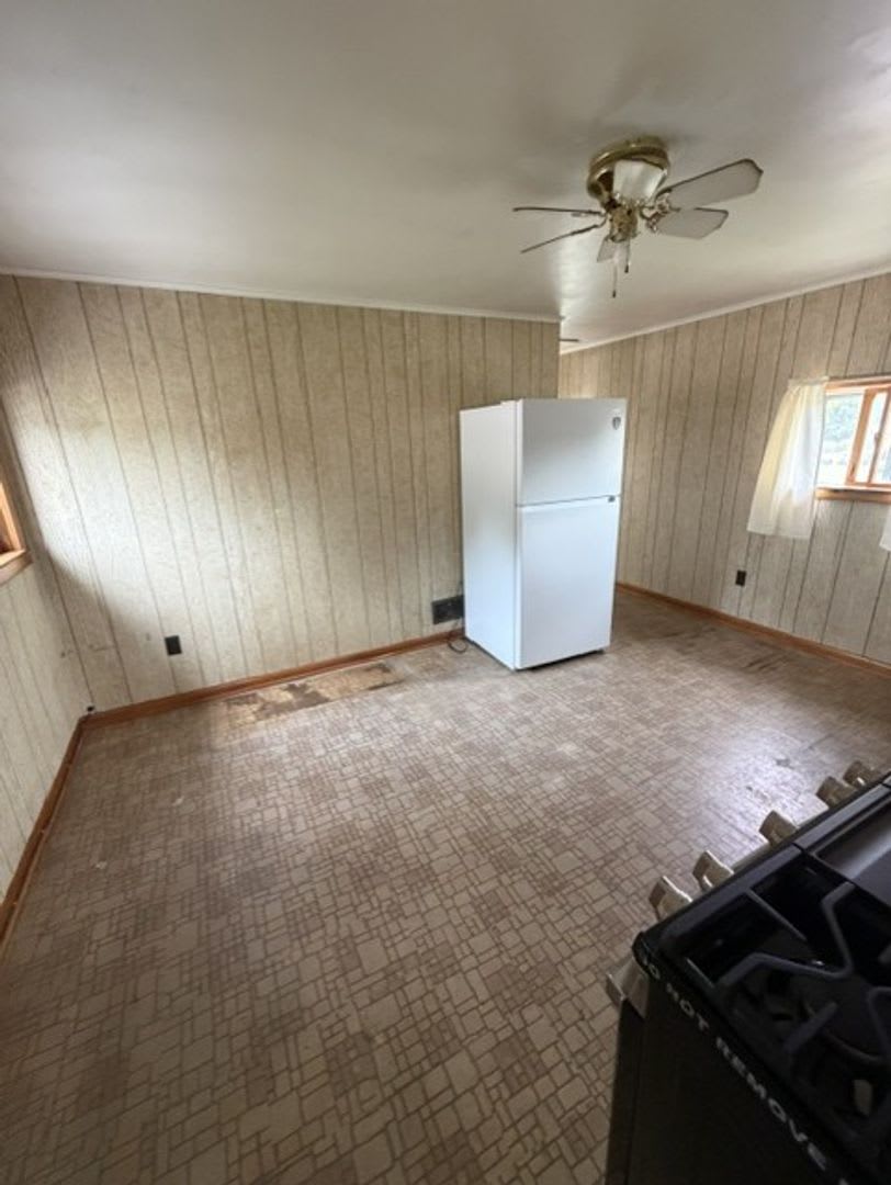394 S Main St Gloversville Ny 12078 – photo 4