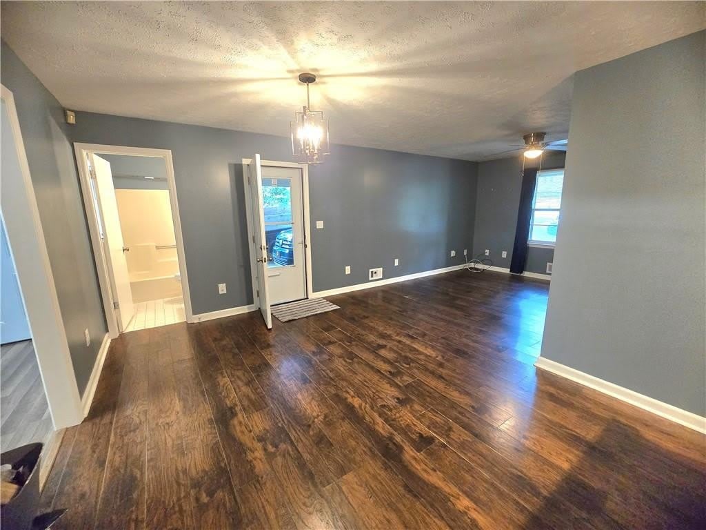 3350 Scott Drive – photo 5