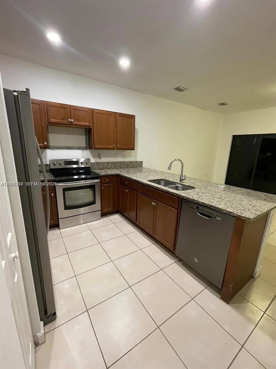 24804 Southwest 116th Avenue – photo 2