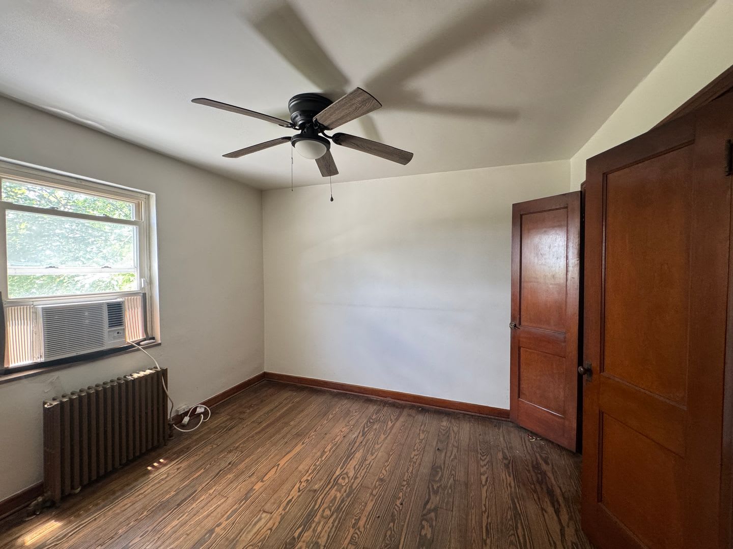 Duquesne 3 Bedroom 1.5 Bath House, Yard – photo 4
