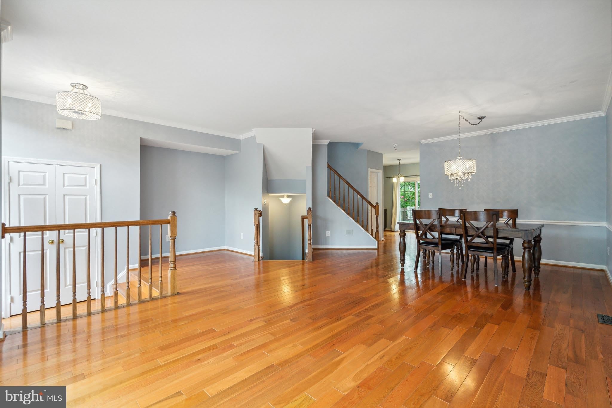 7035 FIELDHURST Court – photo 4