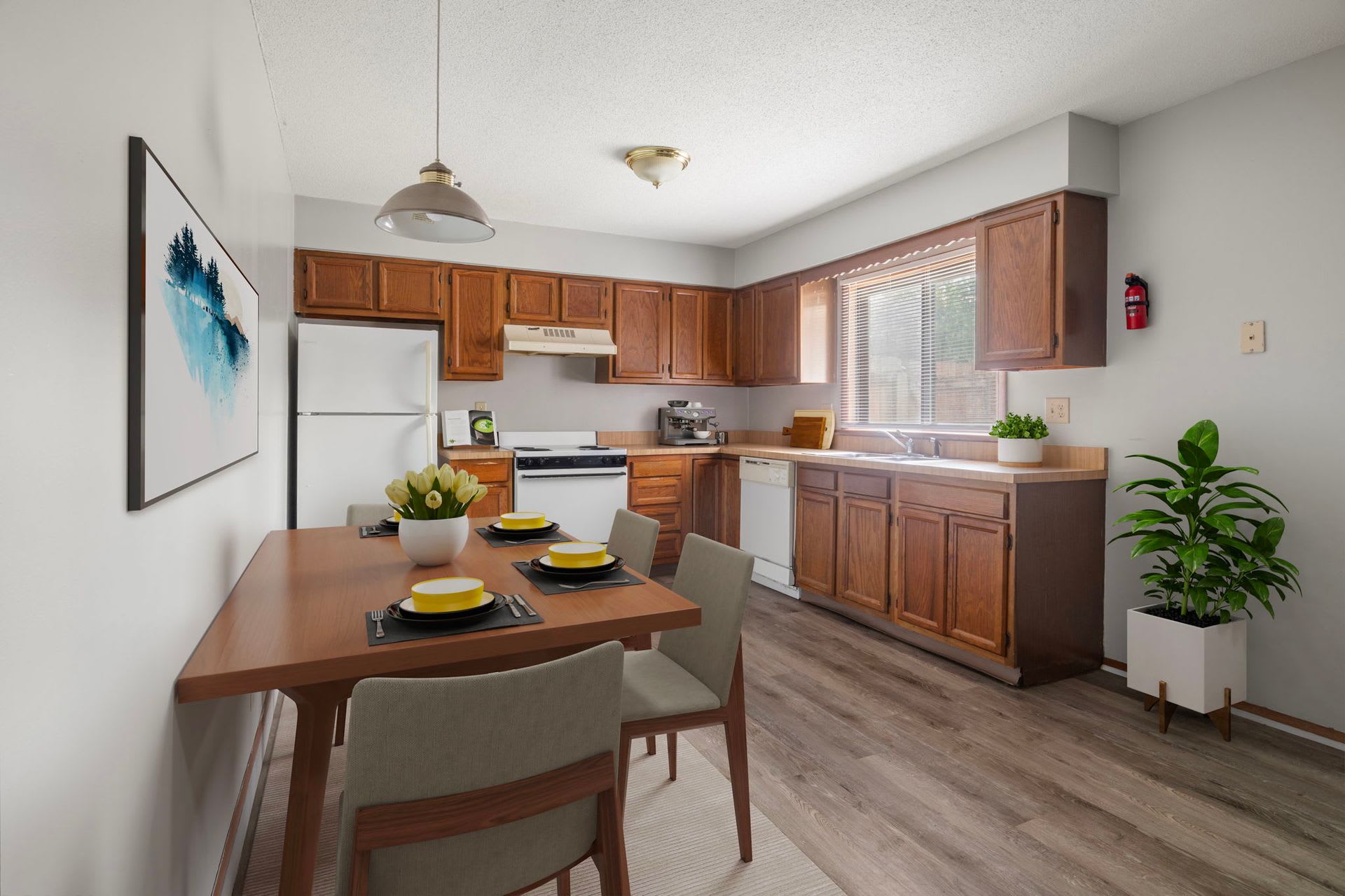151 E Streeter Ave – photo 5