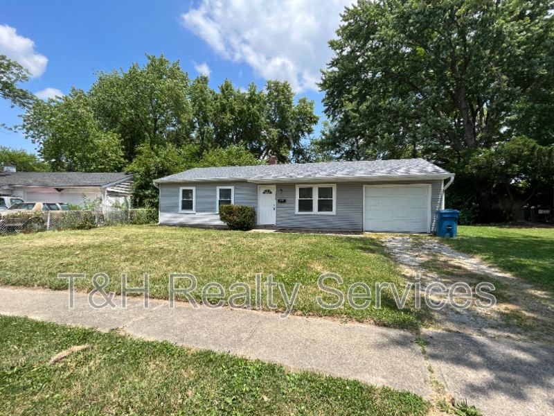 3831 Bennett Drive – photo 4