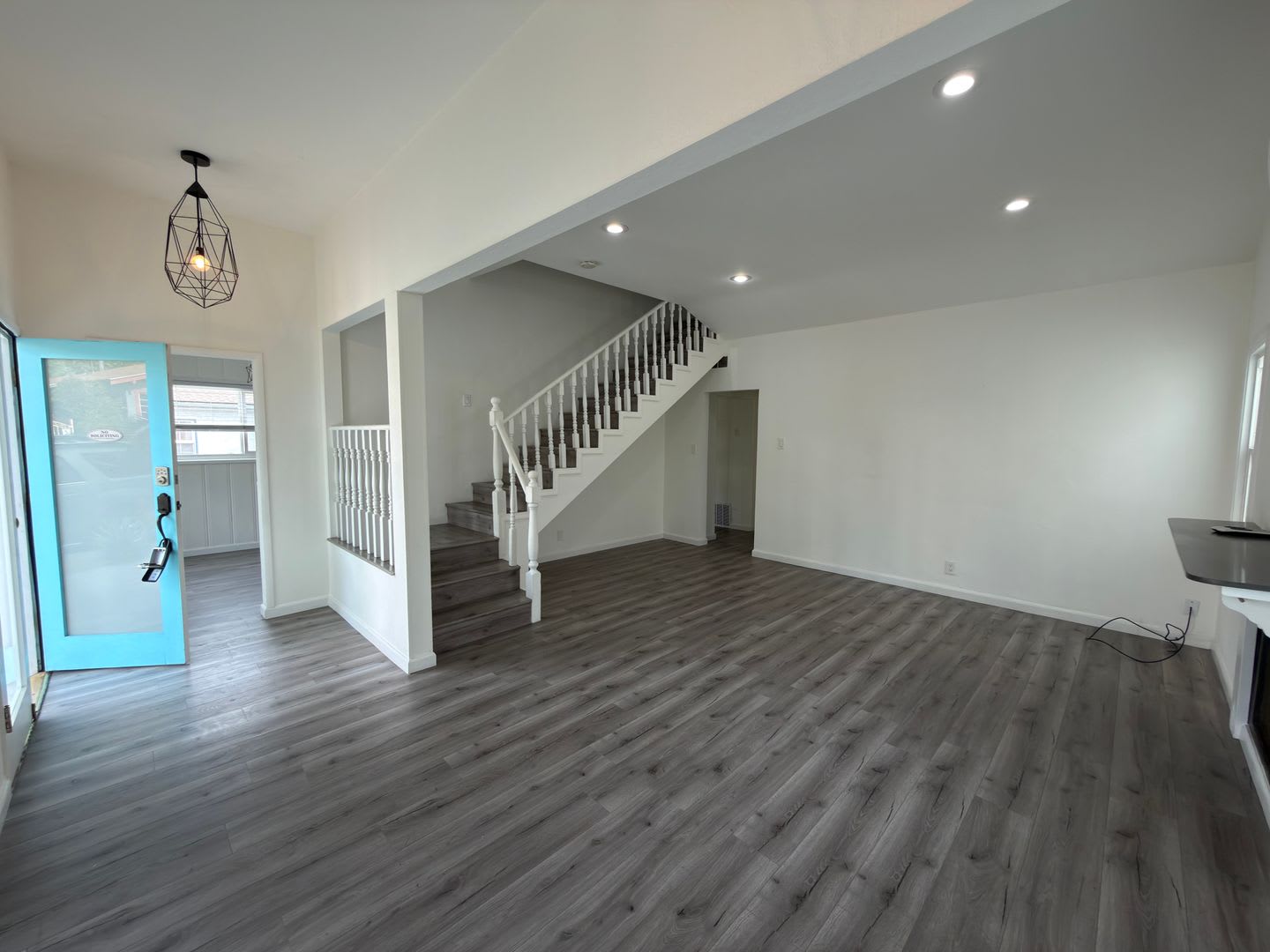 1110 Mira Mar Avenue – photo 2