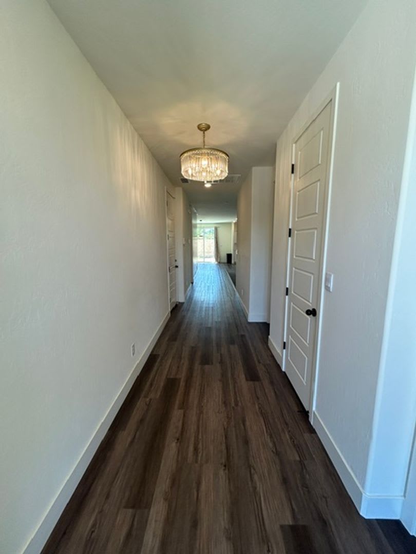 2635 S Cain Ct – photo 2