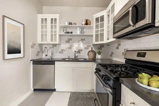 Del Mor Apartments – photo 2