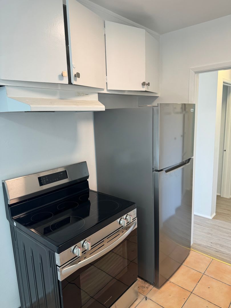323 MARINE ST – photo 5
