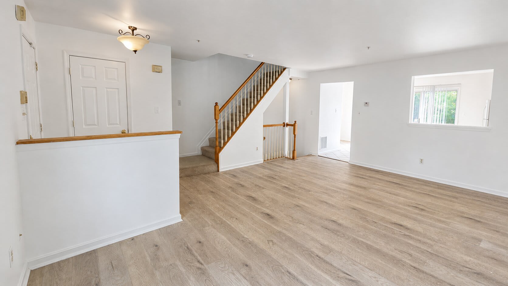 120 Royalty Cir – photo 2