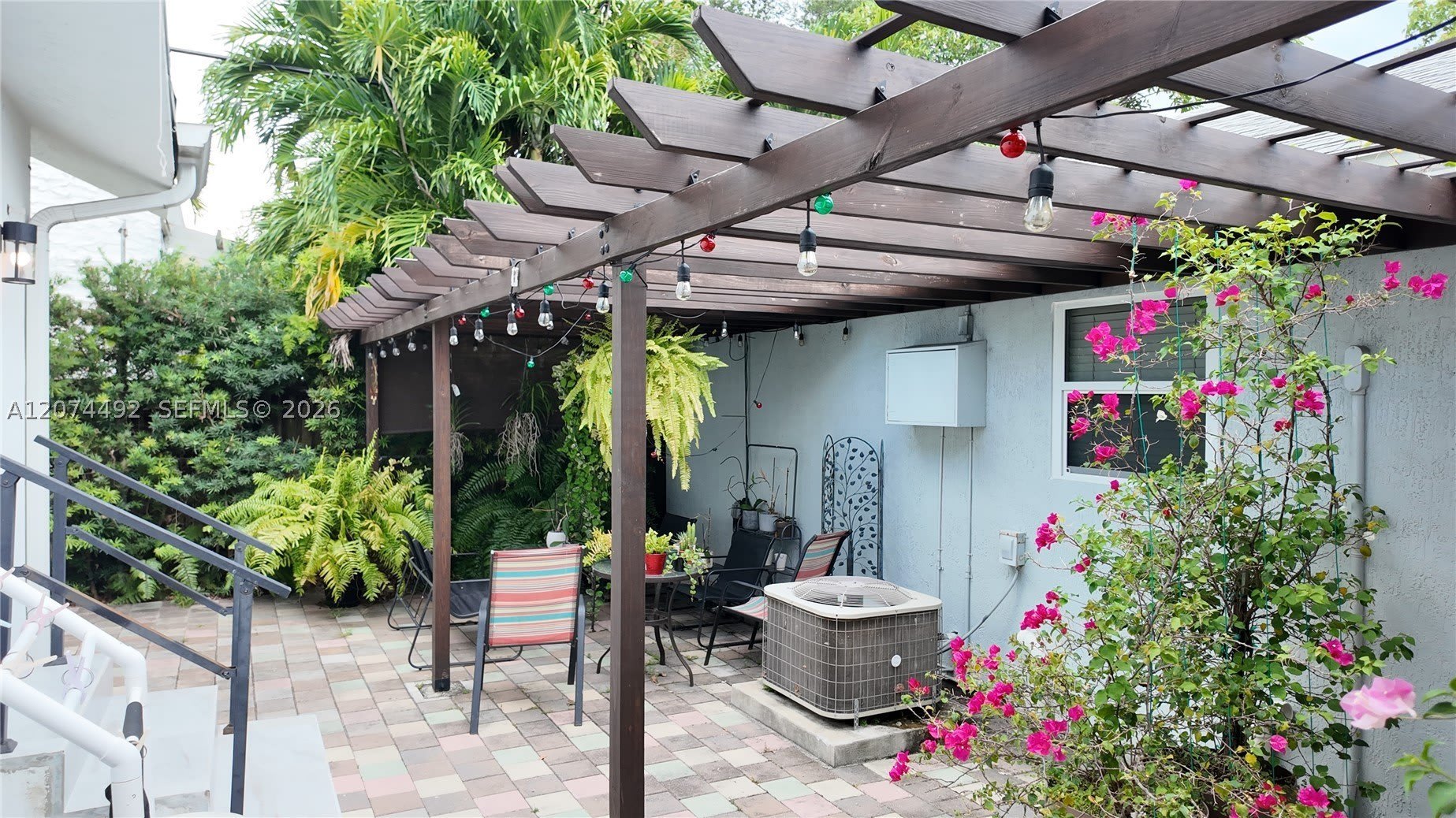 314 SW 10th Ave – photo 3