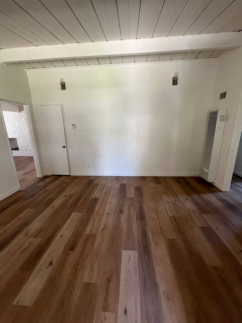 3 Bd 1 Bath House In A Great Neighborhood – photo 2