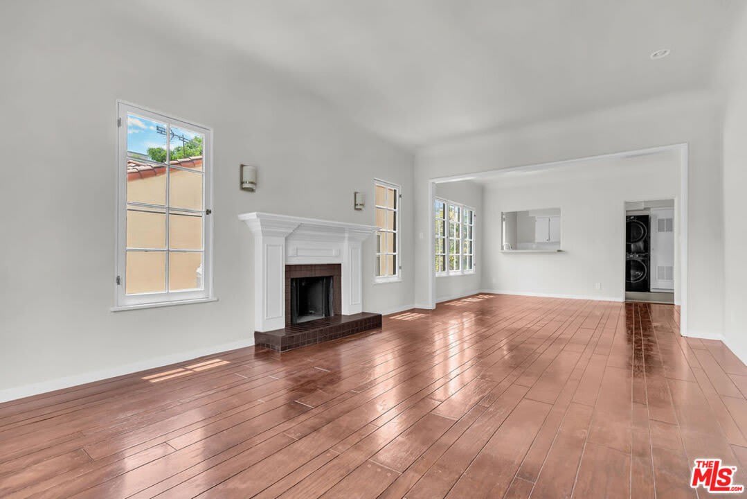751 N CROFT Ave – photo 4