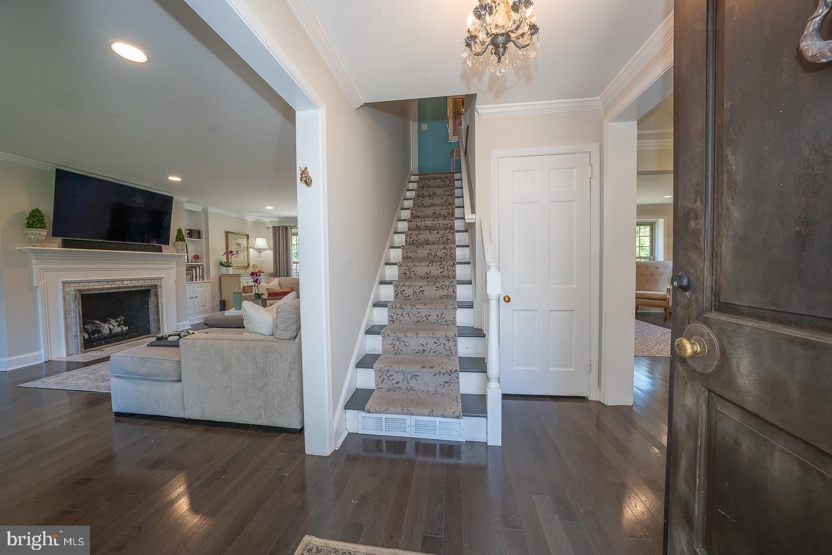 602 MONTGOMERY SCHOOL Lane – photo 3