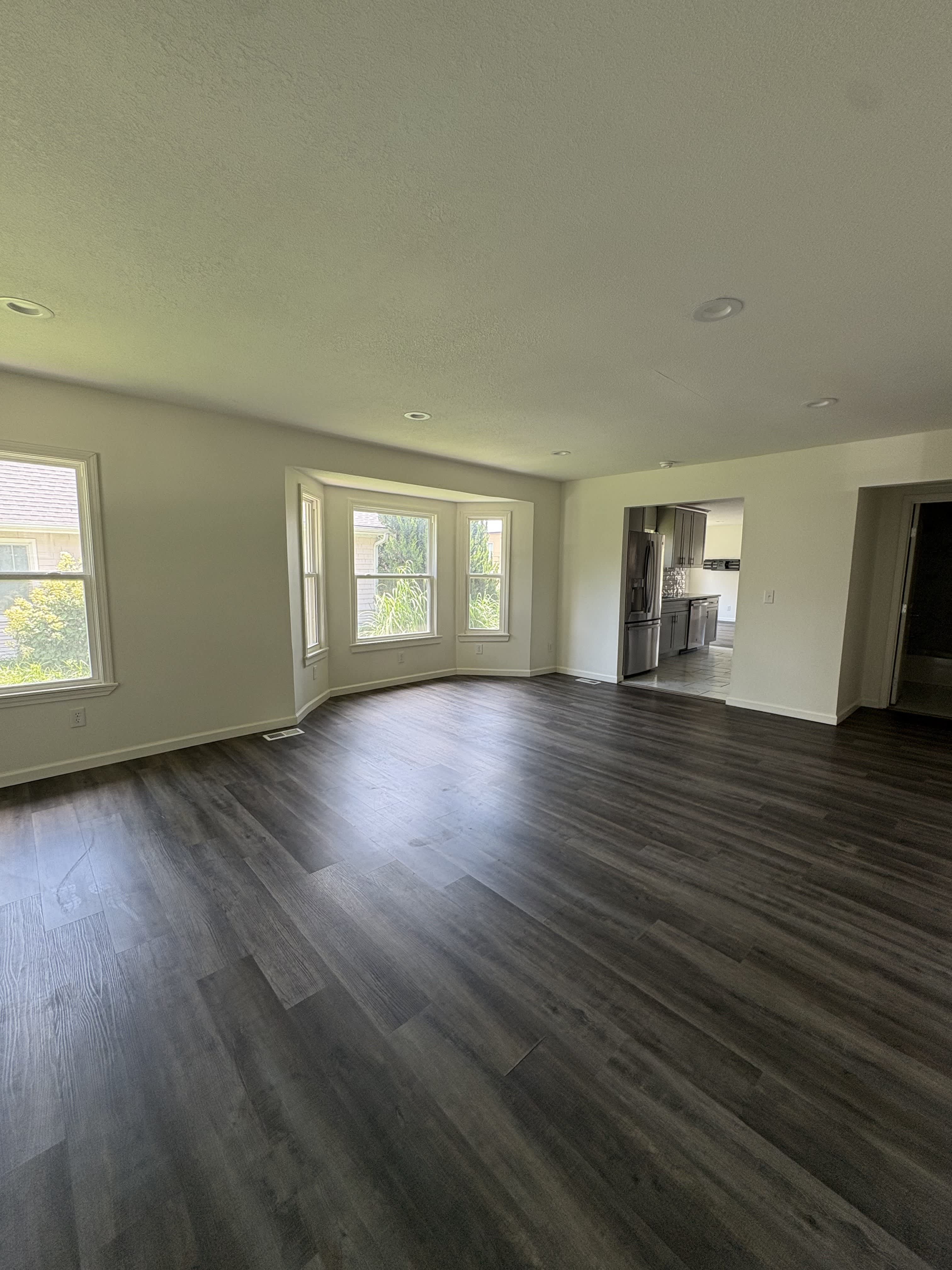 4534 Summit St – photo 5