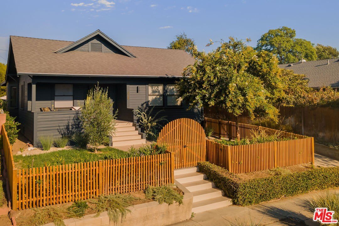 328 Branch St – photo 1