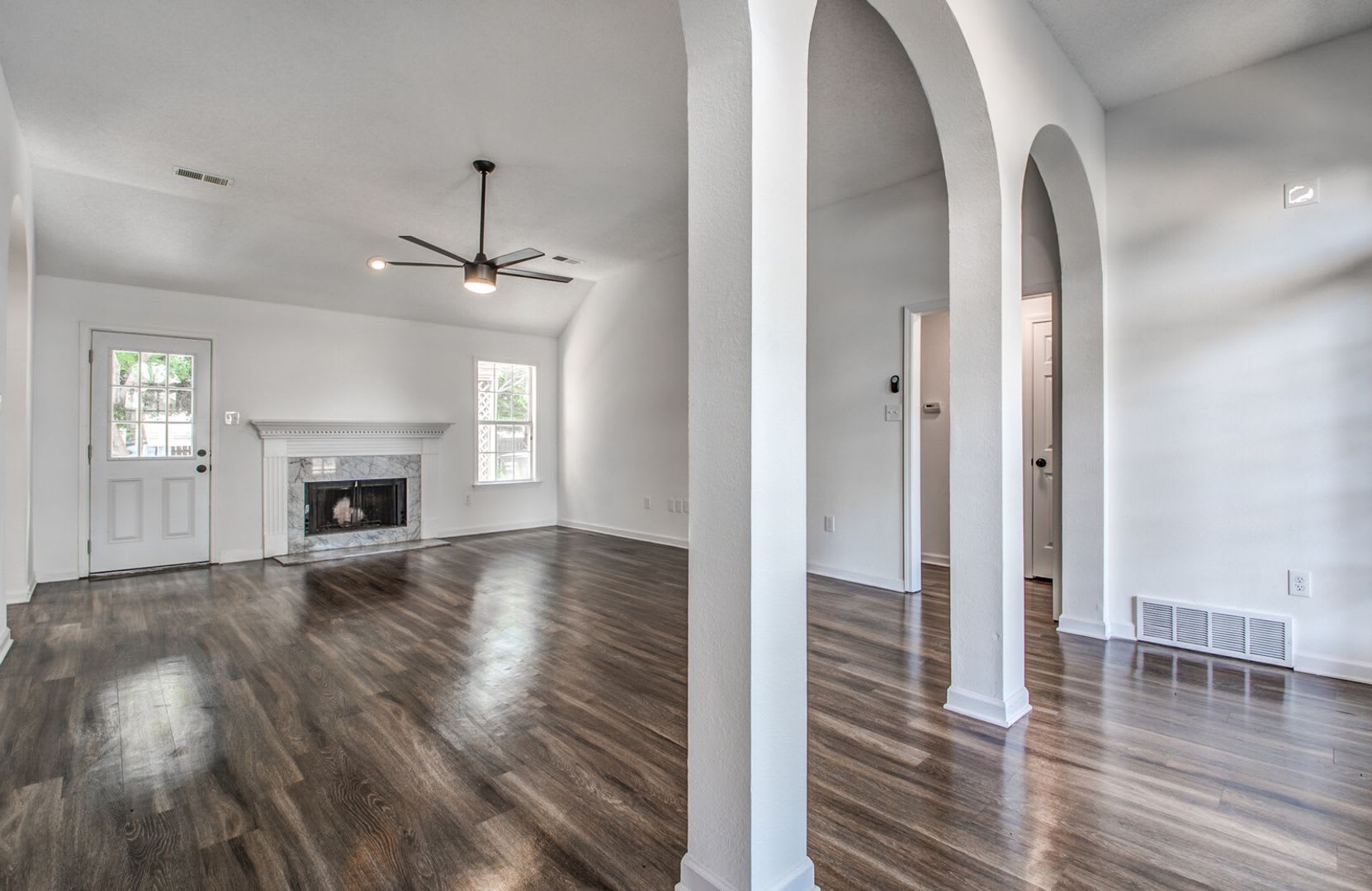 5624 Annandale – photo 4