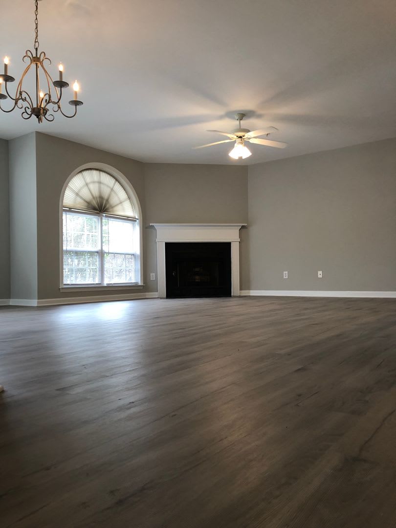 Beautiful Maintenance Free Main Level Condominium In Ivy Glen – photo 4