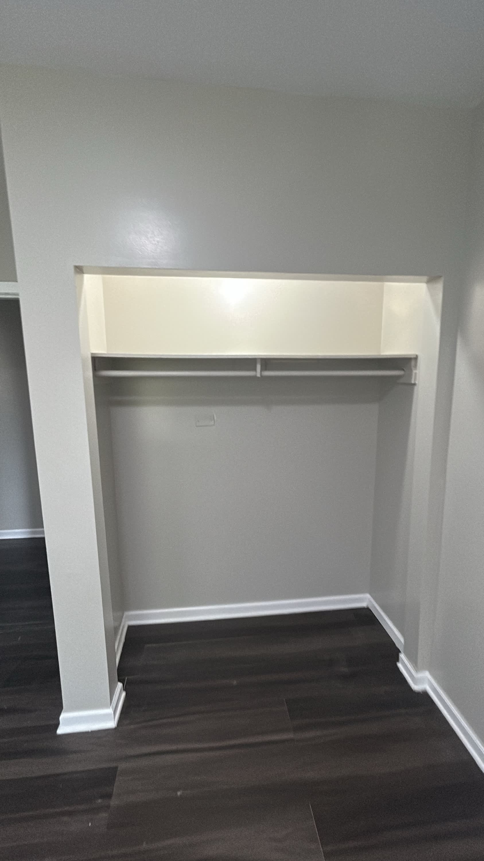 7554 South Essex Avenue – photo 5