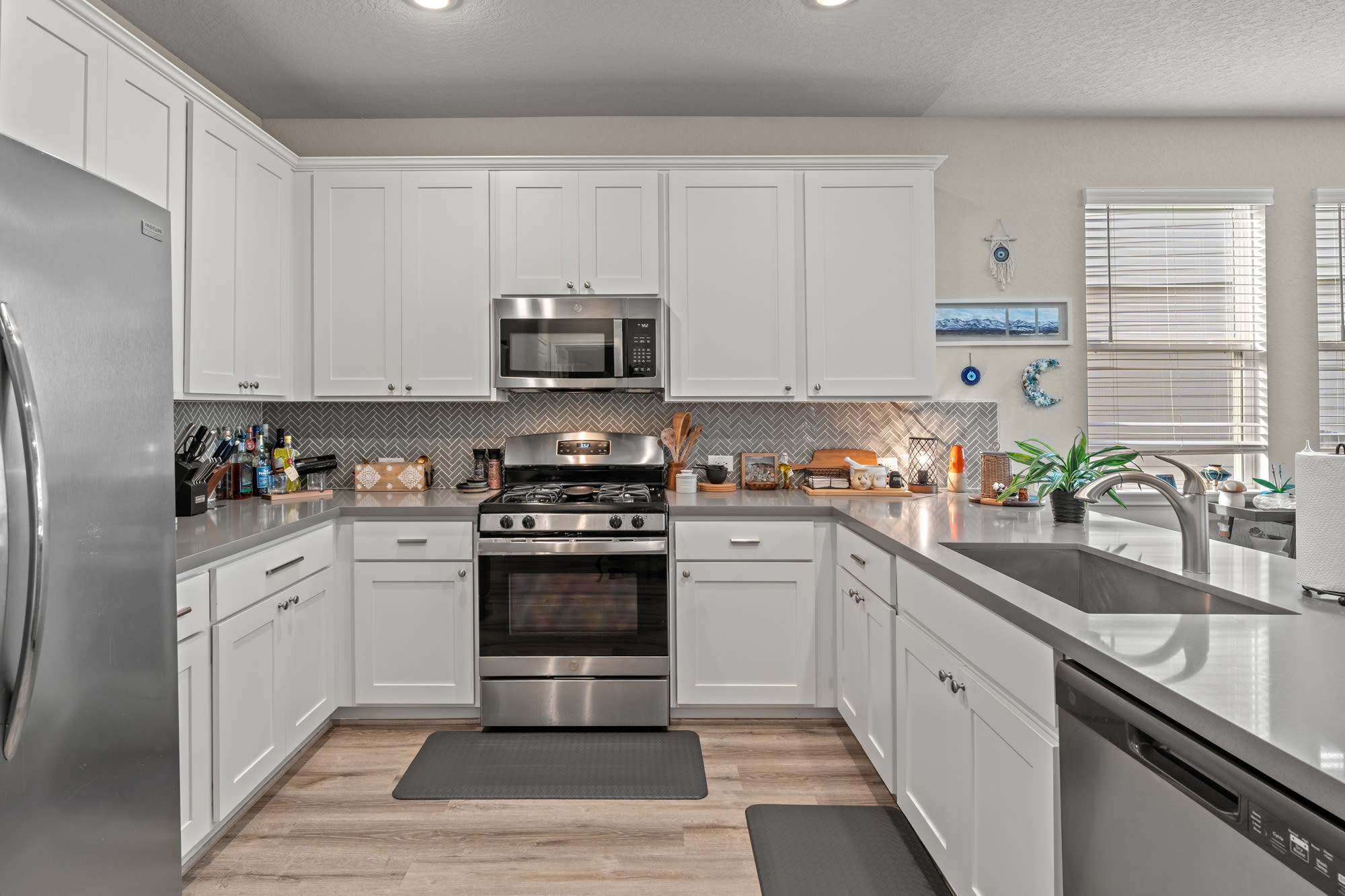 10330 Luneville Lane – photo 5