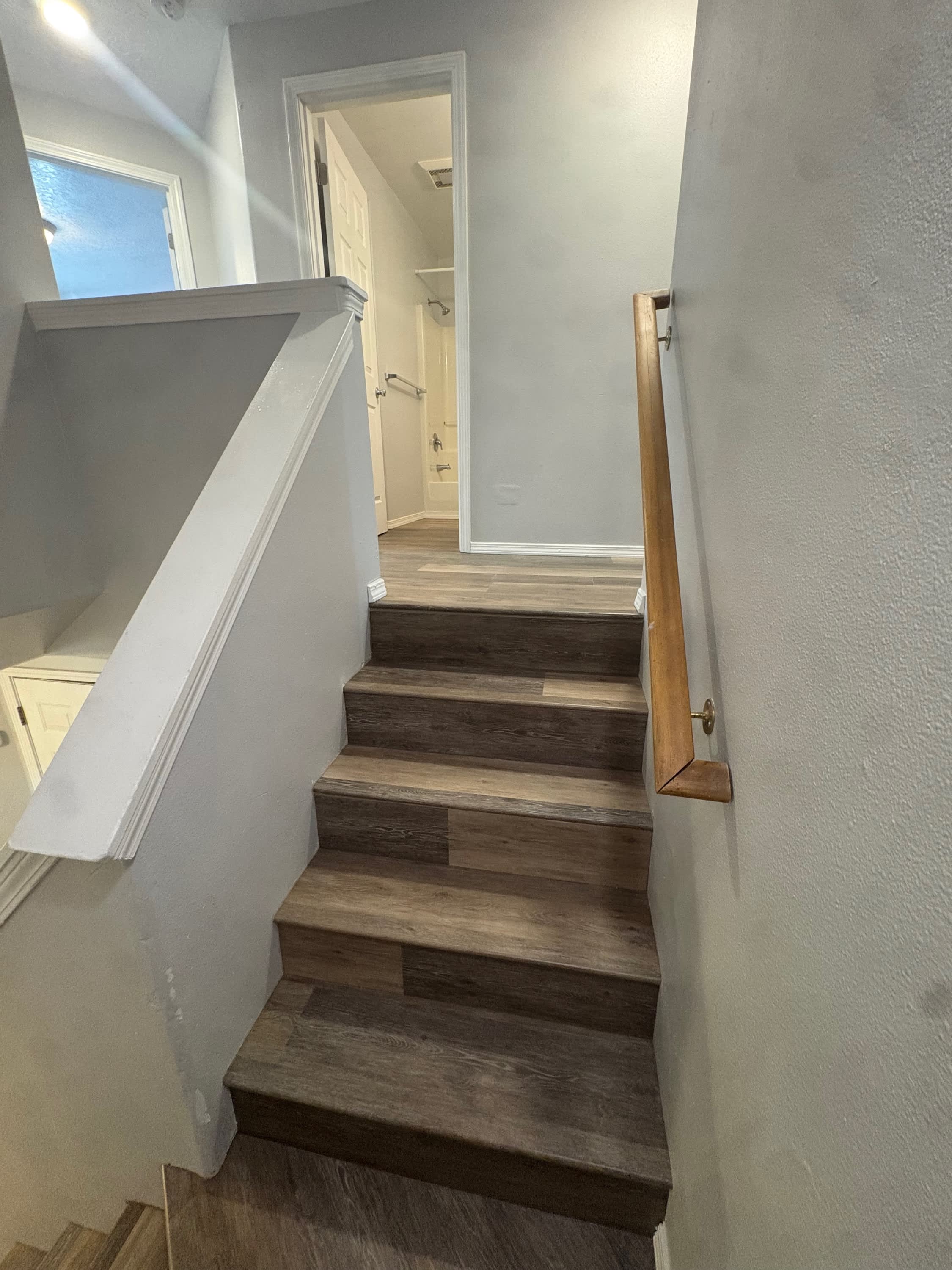 1894 Southeast Clay Street – photo 4