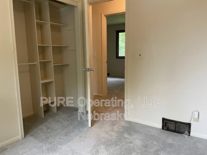 15229 Y St – photo 4