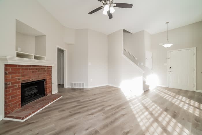 9167 Kaitlyn Drive South – photo 4