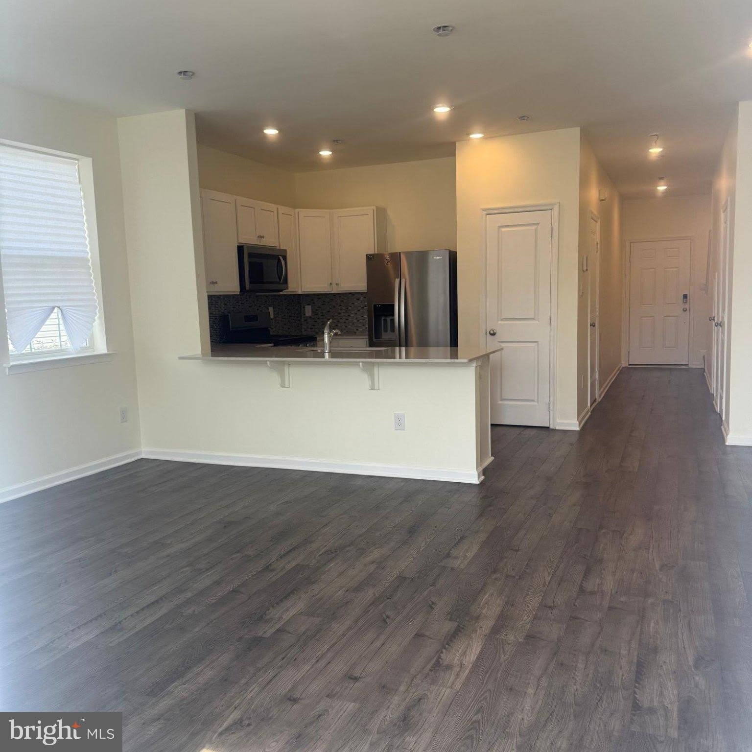 324 MAZZEO Drive – photo 4