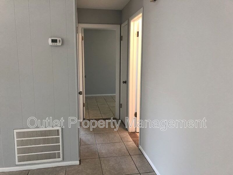 700 Trailwood Drive – photo 4