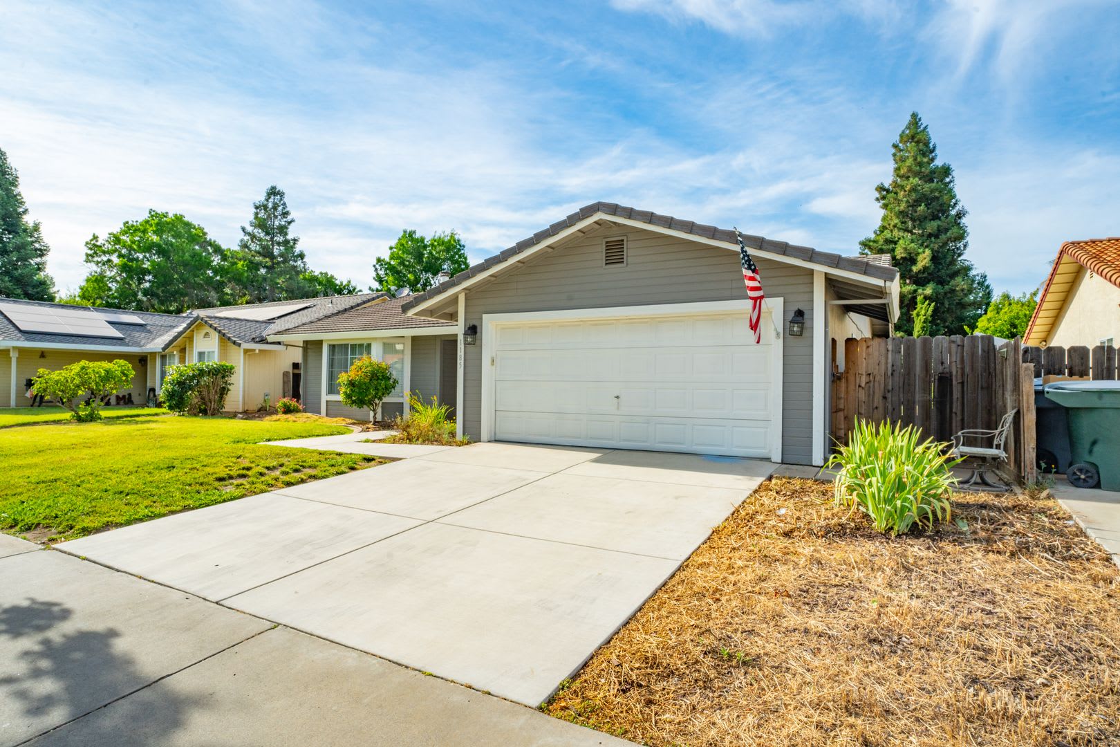 Move In Special 1950 Month Take Advantage Of This Limited Time Move In Special Enjoy 1950 Month For Your First Three Months After The Initial 3 Month Special Period The Monthly Rent Will Return To The Regular Market Rate Of 2150 Month – photo 4