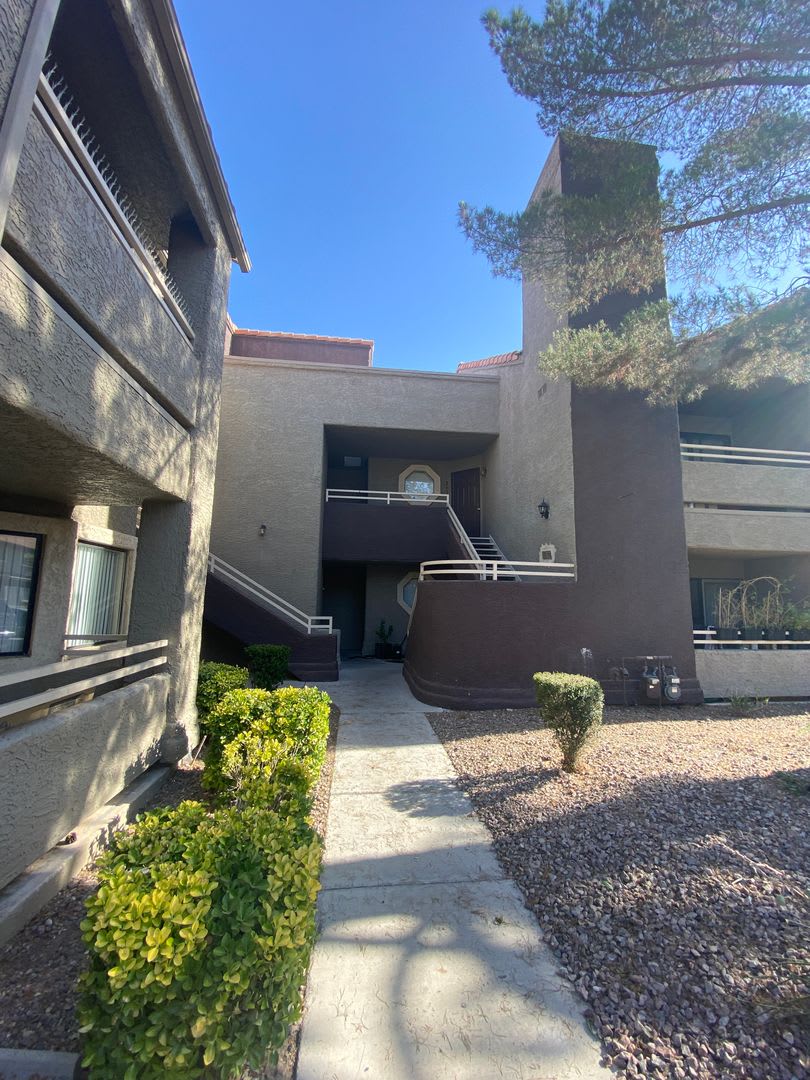 Americana Property Mgmt Freshly Remodeled 2Beds 2Baths Condo Fully Furnished In The Sw – photo 2