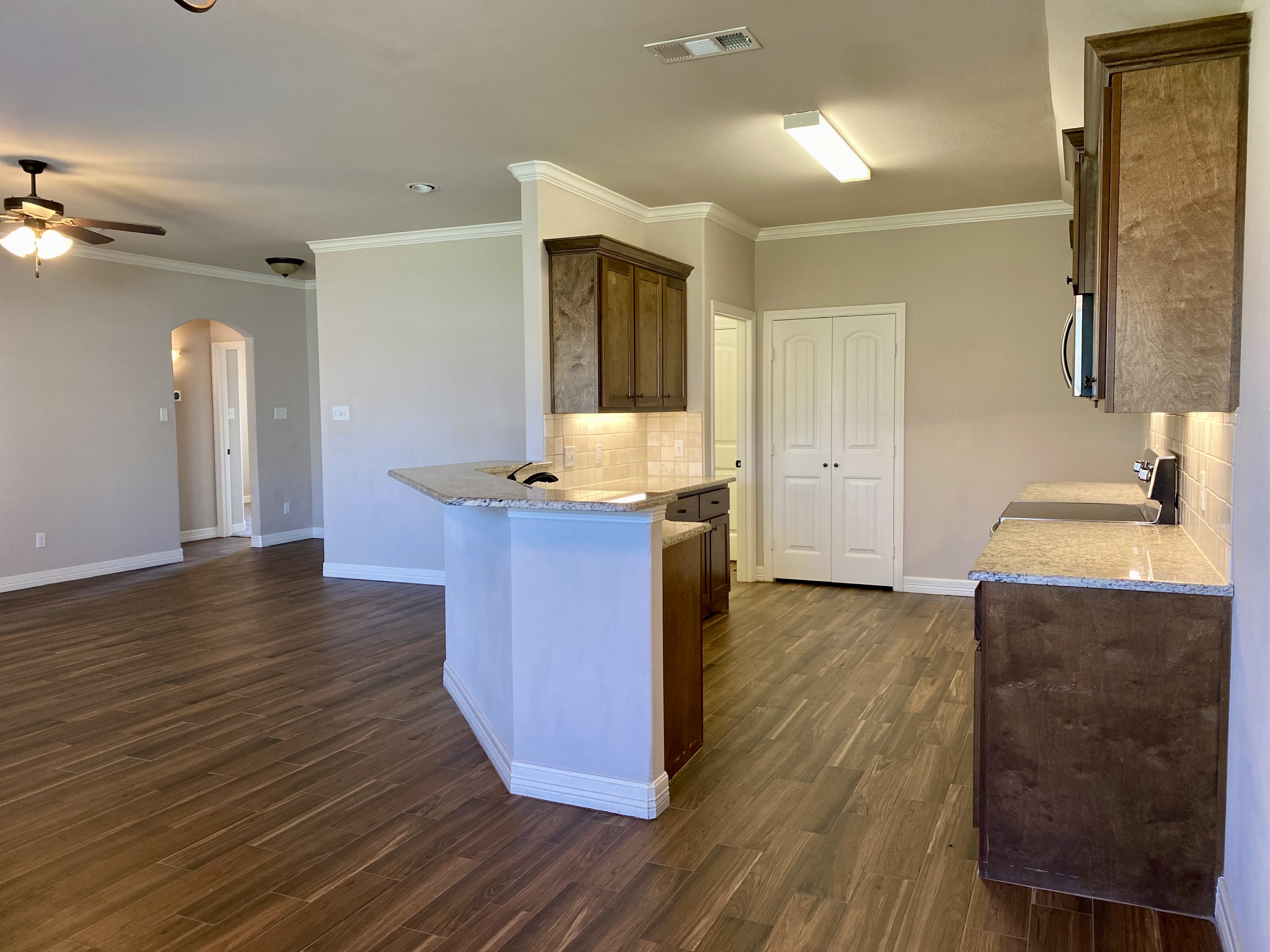 138 Cherokee Street – photo 3