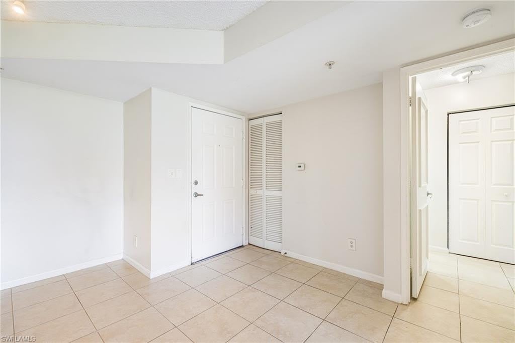1265 Wildwood Lakes Blvd – photo 4