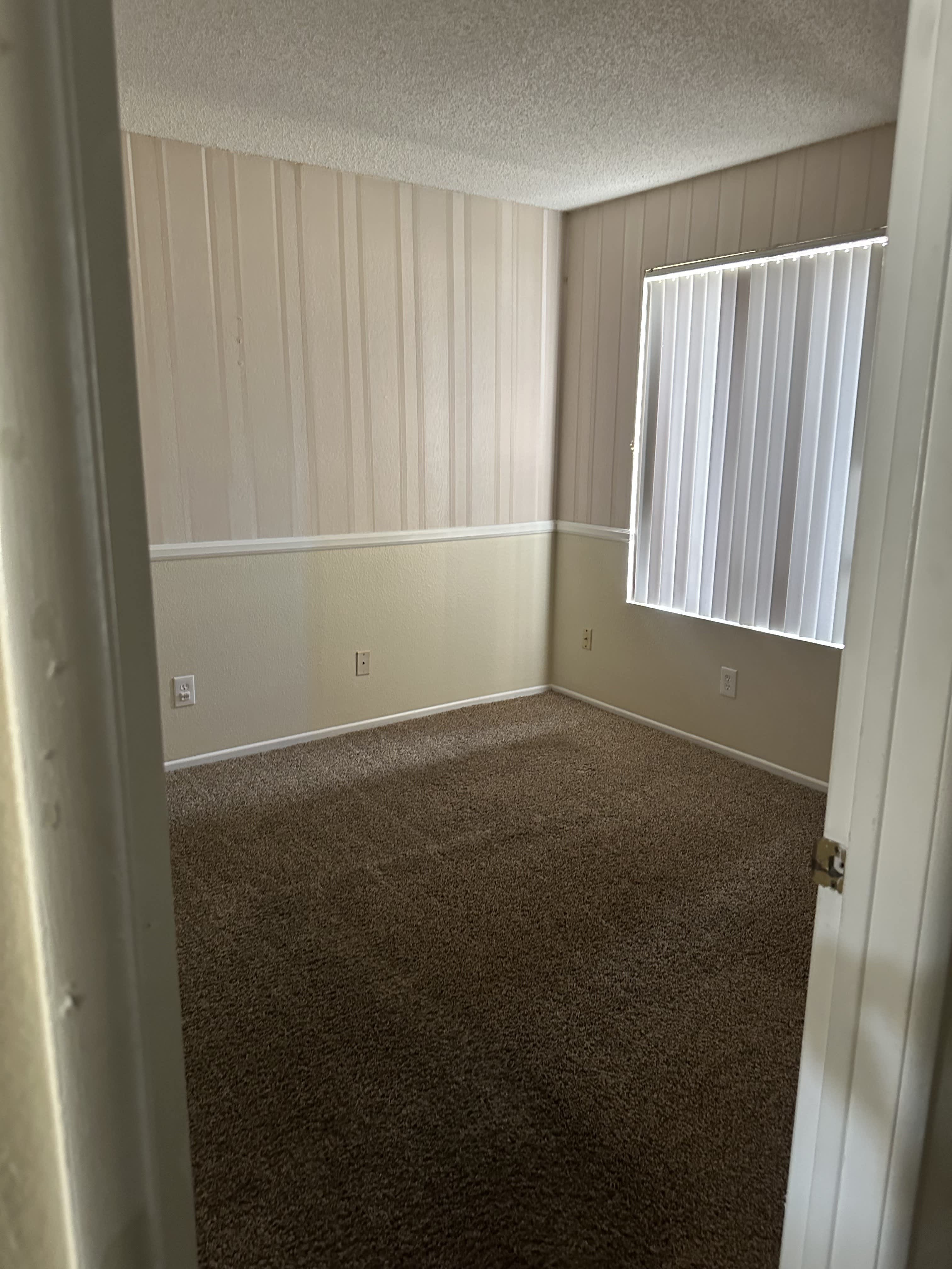 5326 W Peoria Ave – photo 3