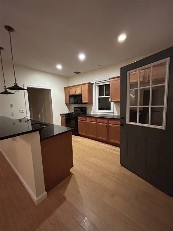 180 Warren – photo 3