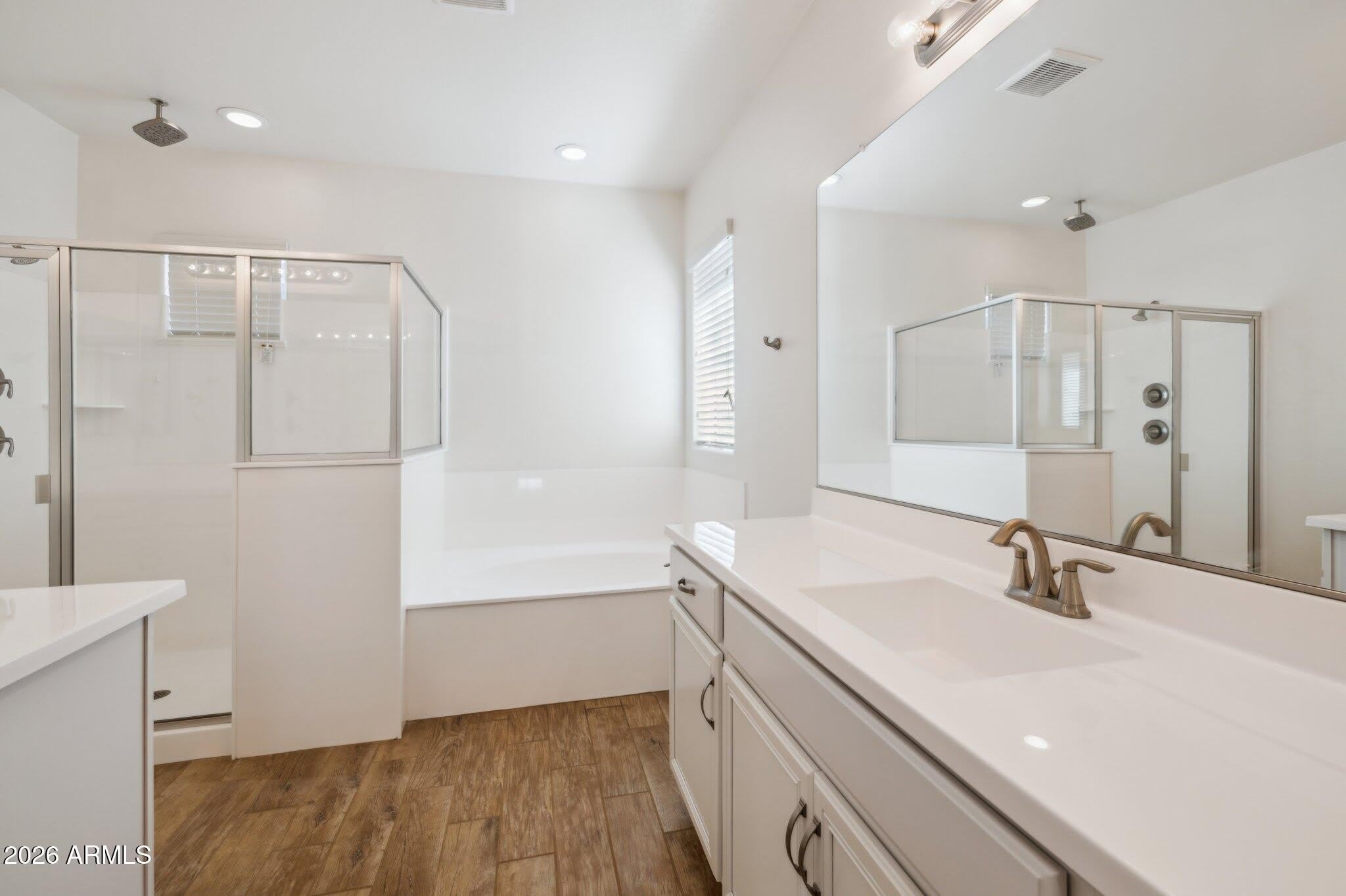 211 E Brinley Drive – photo 4