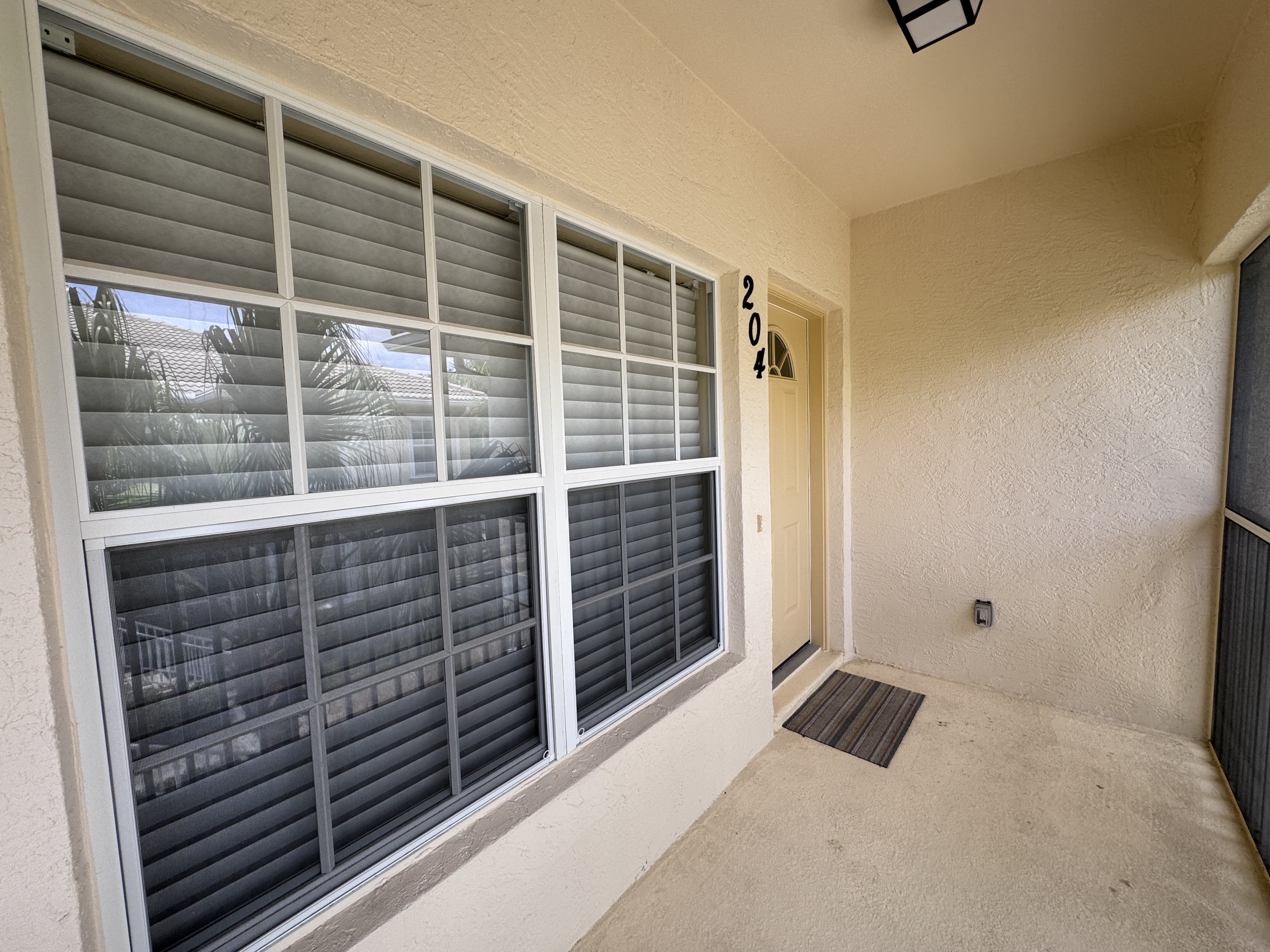 200 Mirabella Cir – photo 2